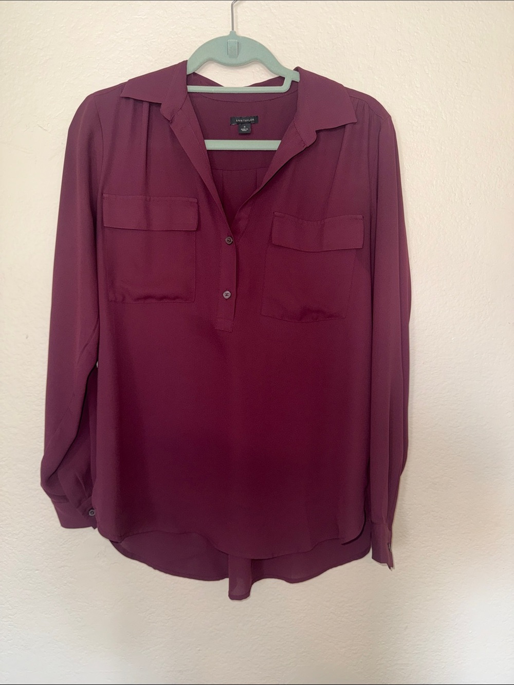 Ann Taylor Long Sleeve Blouse Size M